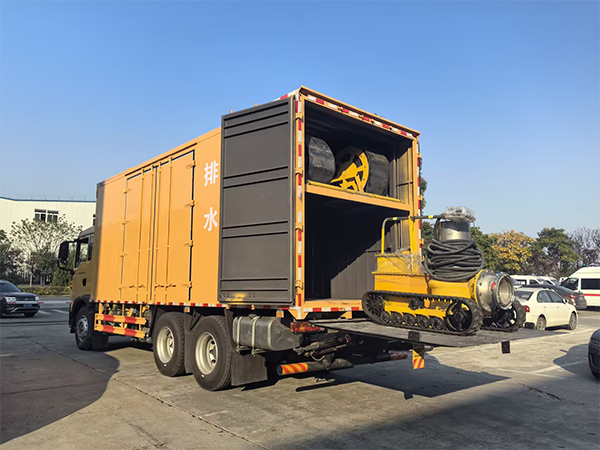 隧道应急排水子母车