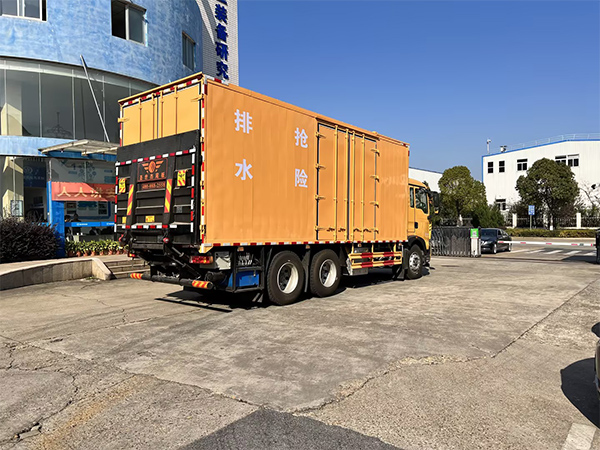 隧道应急排水子母车